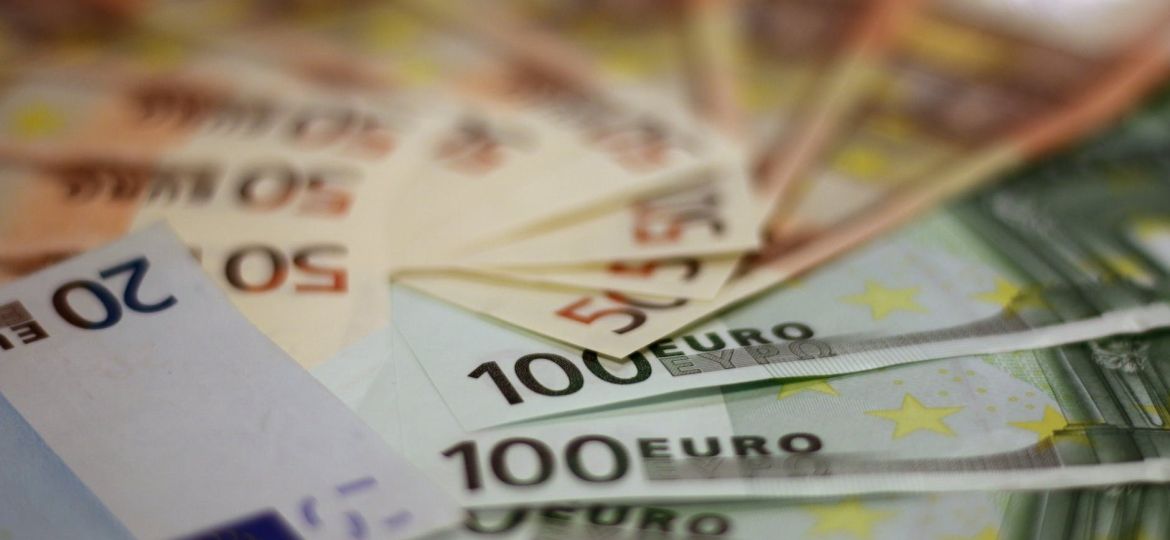 bank notes bill bills blur